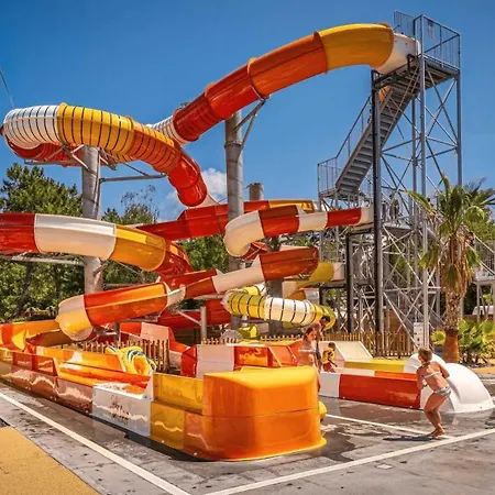 - Parc Aquatique - Ccaggcb * סנט-אילר-דה-רייה